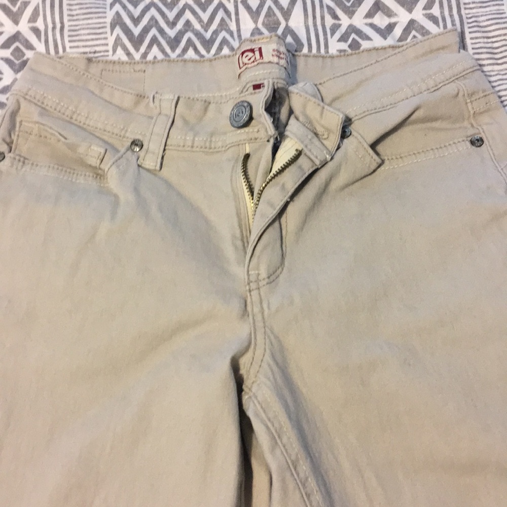 LEI Sophia hipster flare jeans